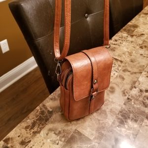 Women's brown leather crossbody purse